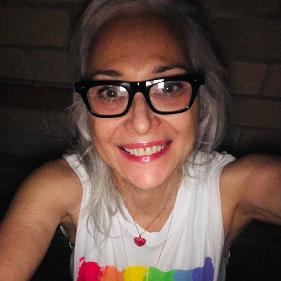 Meet your Posher, Marilyn - Picture 1 of 1